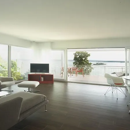 Stella Regia Apartment *